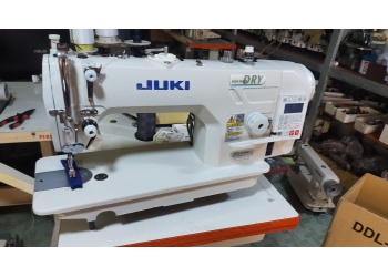 Cần bán máy may 1 kim điện tử Juki DDL-8700B-7 nâng chân vịt tự động